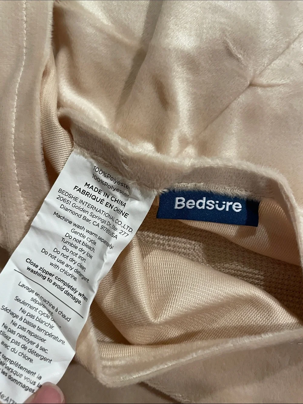 Bedsure Queen Plush Cream off white duvet and shams